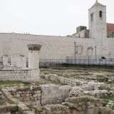 ...alla grande area archeologica esterna: quella di San Pietro